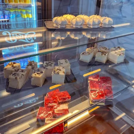 Owr Universal * Łazy